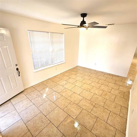 Photo - 1810 Wiseman Ave