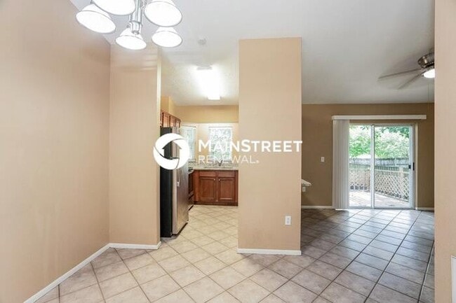 Photo - 3 Bedroom Pet-Friendly Home in Ellenton, FL with Main Street Renewal