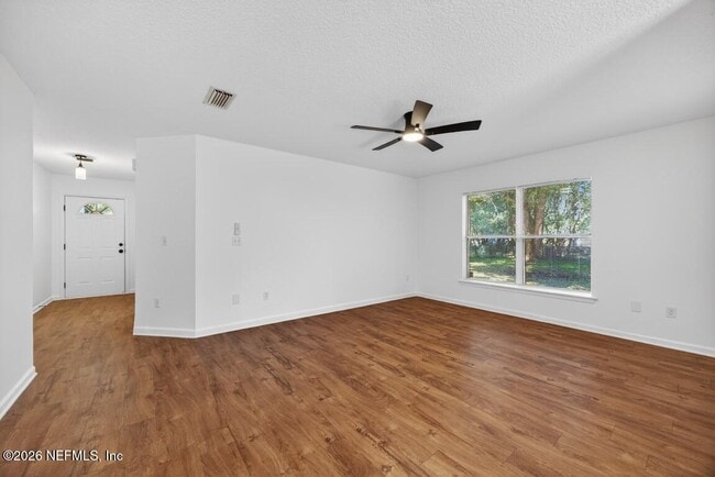 Photo - 411 Pearl St