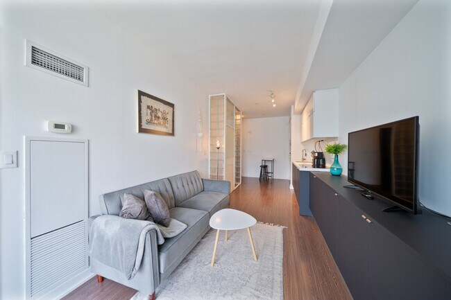 Photo - 21 Iceboat Terr Unité SI ID1473069P