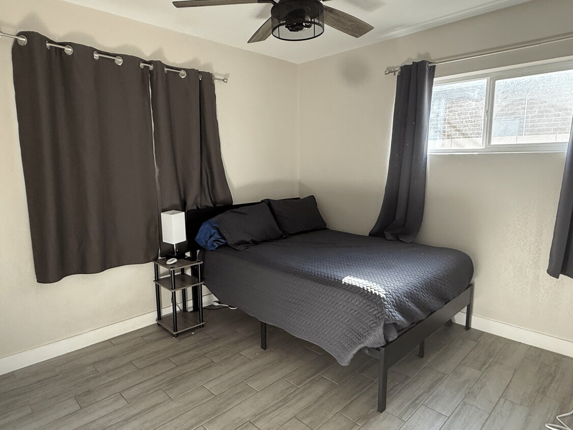 Photo - 2040 E Monte Vista Rd (Phoenix, AZ)