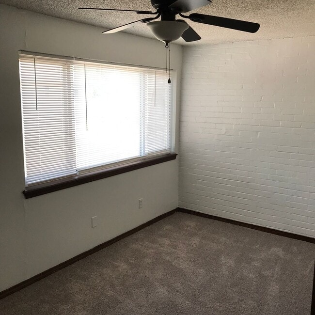 Photo - 2 Bedroom 2 Bathroom Townhome