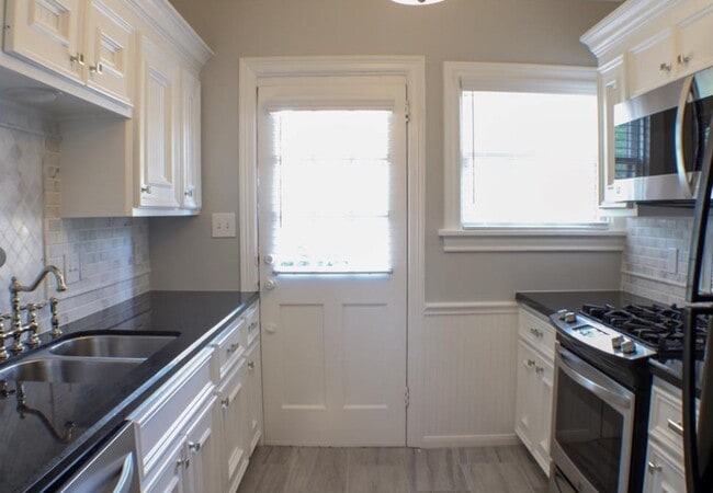 Photo - 4630 Clay St Unit 2