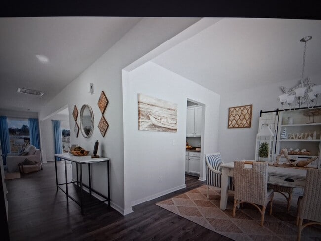 Photo - 6370 Whirlaway Rd