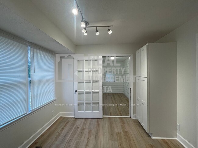 Photo - 2866 Glen Echo Dr