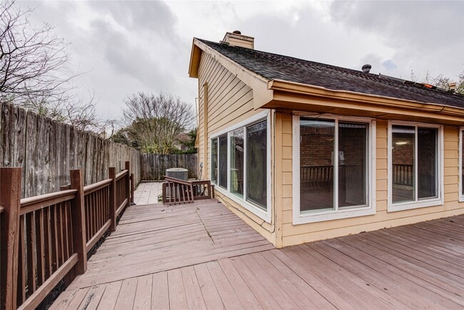 Photo - 2122 Paso Rello Dr