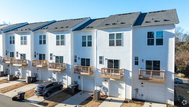Photo - Townes at Five Points