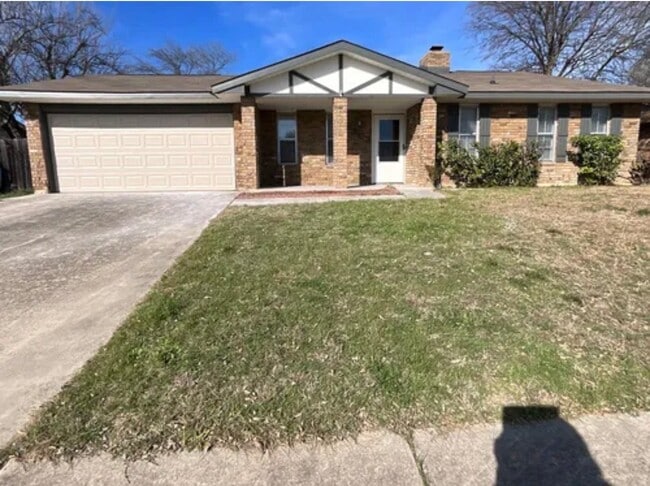 Building Photo - 2503 Lohse Rd