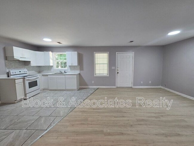 Photo - 1302 Bencini Pl