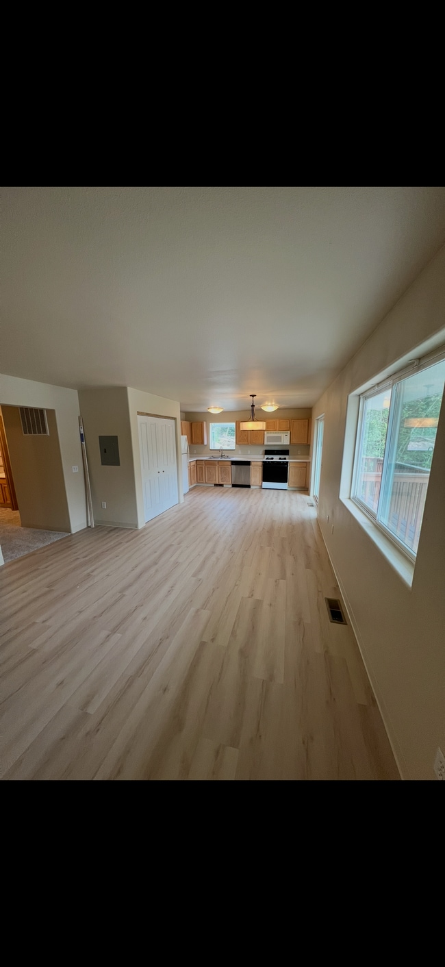 Photo - 225 E Stonehaven Cir Unit D