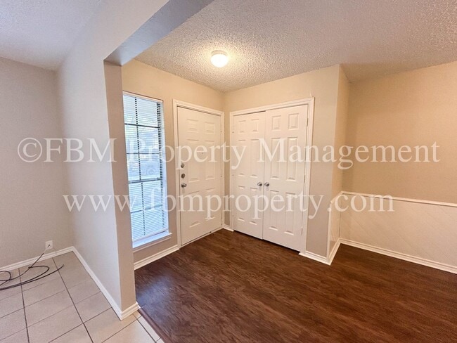 Photo - 509 W Denton St Unidad B Denton