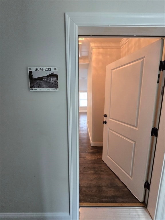 Building Photo - 285 St George St Unit 203