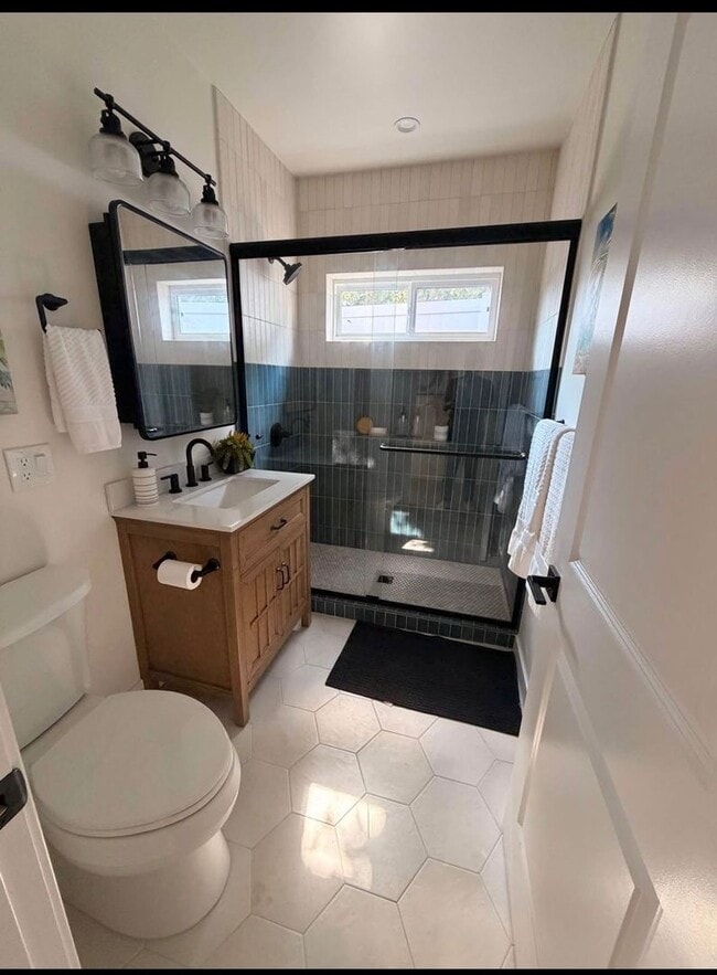 Photo - 102nd Duplex Unit Two Bedroom