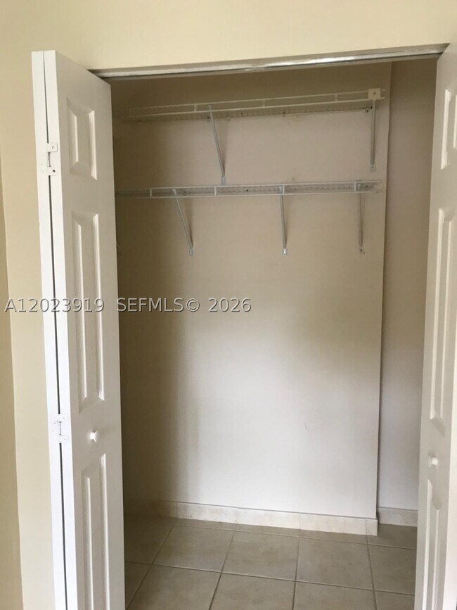 Photo - 341 W Park Dr Unit 103-15
