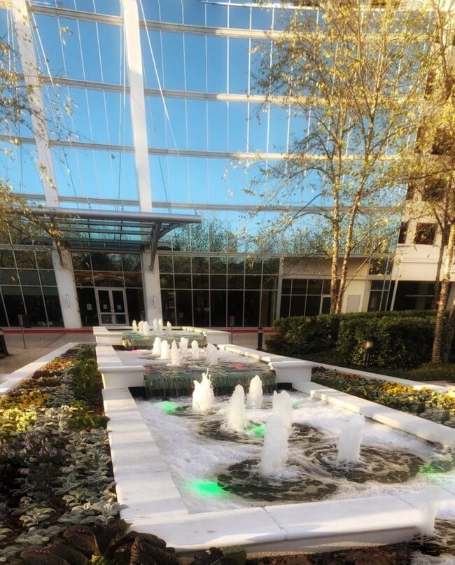 Photo - 3324 Peachtree Rd NE Condo Unit 1417
