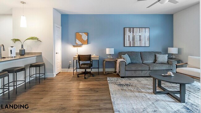 Photo - 17715 Overlook Loop Unidad 11108