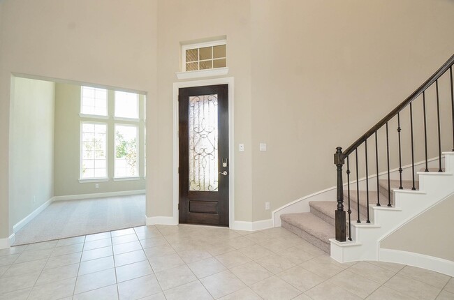 Photo - 4711 Hollow Tree Dr