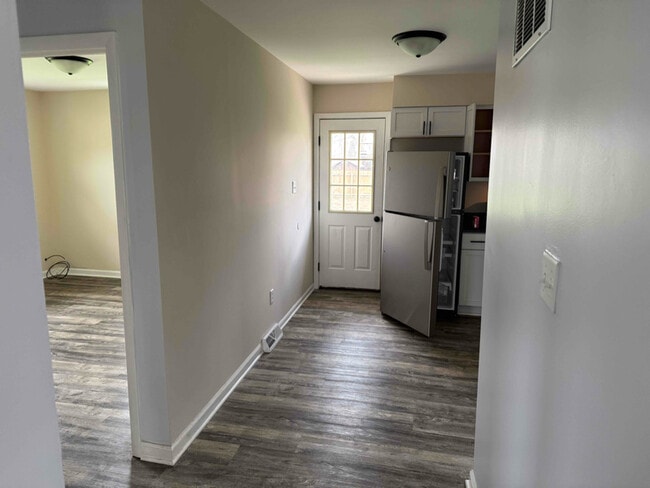 Photo - 5602-4 Aspen Ave Unit 02