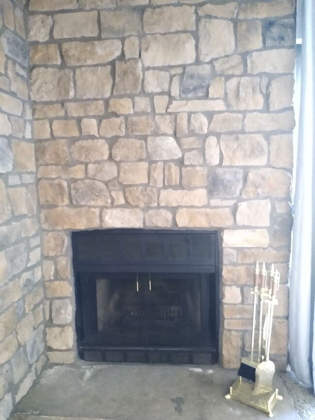 Photo - Awesome 2 Bedroom 2 Bath Condo w/ Garage P... Unit 103