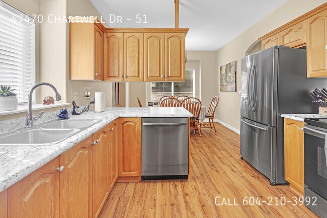 Photo - Rancher in Little Mountain Neighbourhood