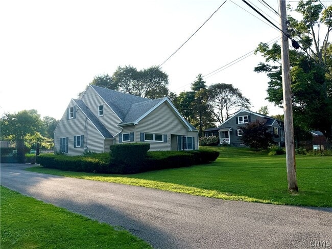 Photo - 223 Cleveland Blvd