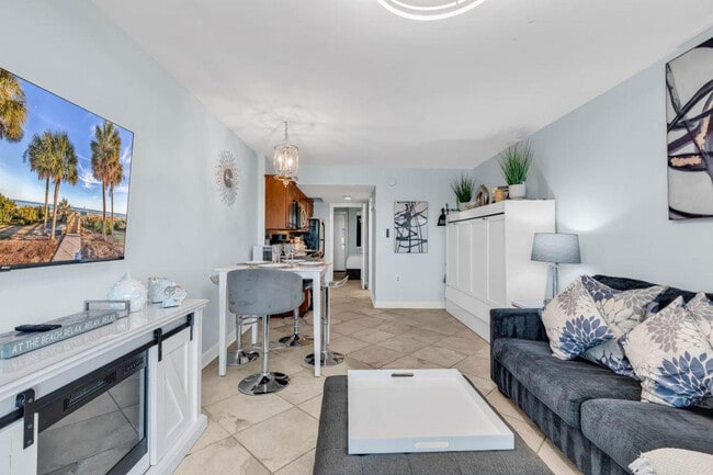 Photo - 2001 S Ocean Blvd Unidad ID1351980P