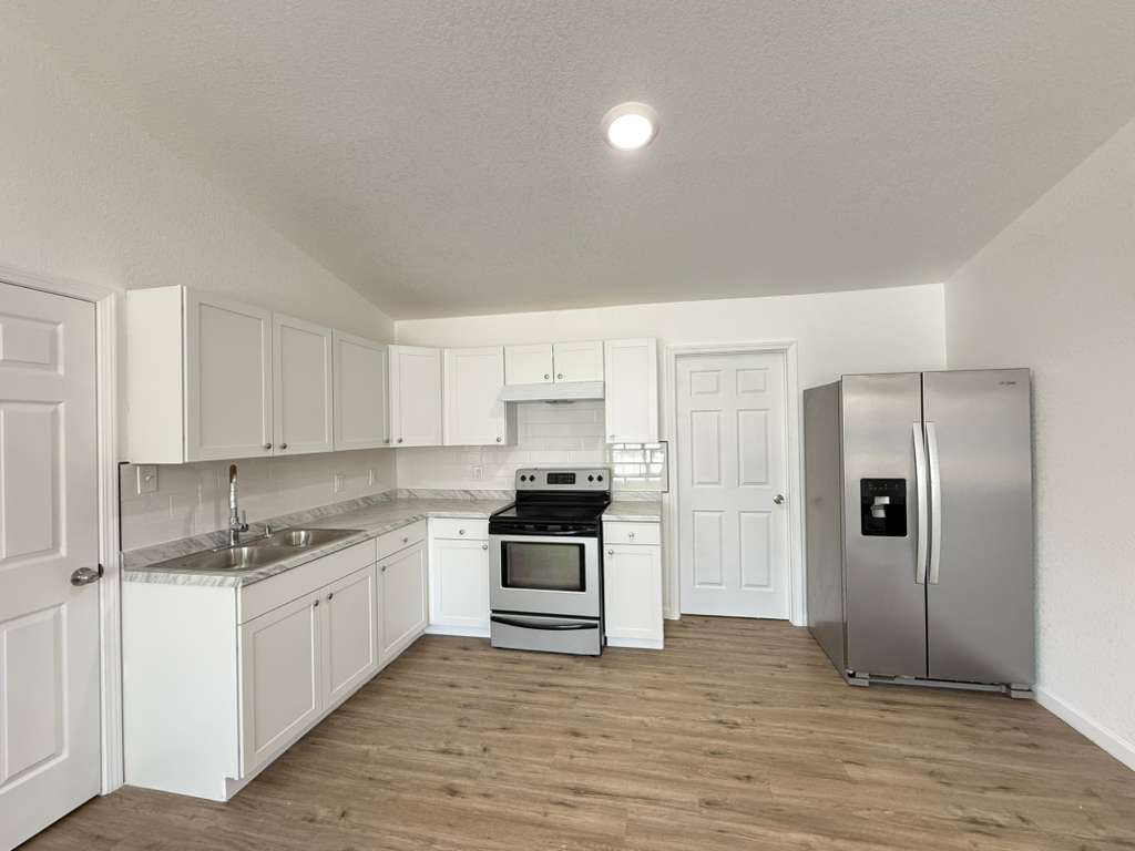 Photo - 5411 Indian Desert St