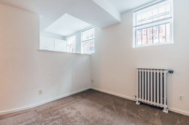 Photo - The Iris Apartments