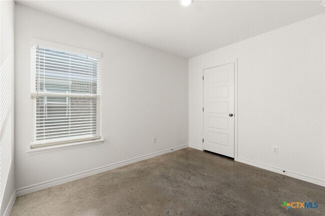 Photo - 1259 Concord Dr