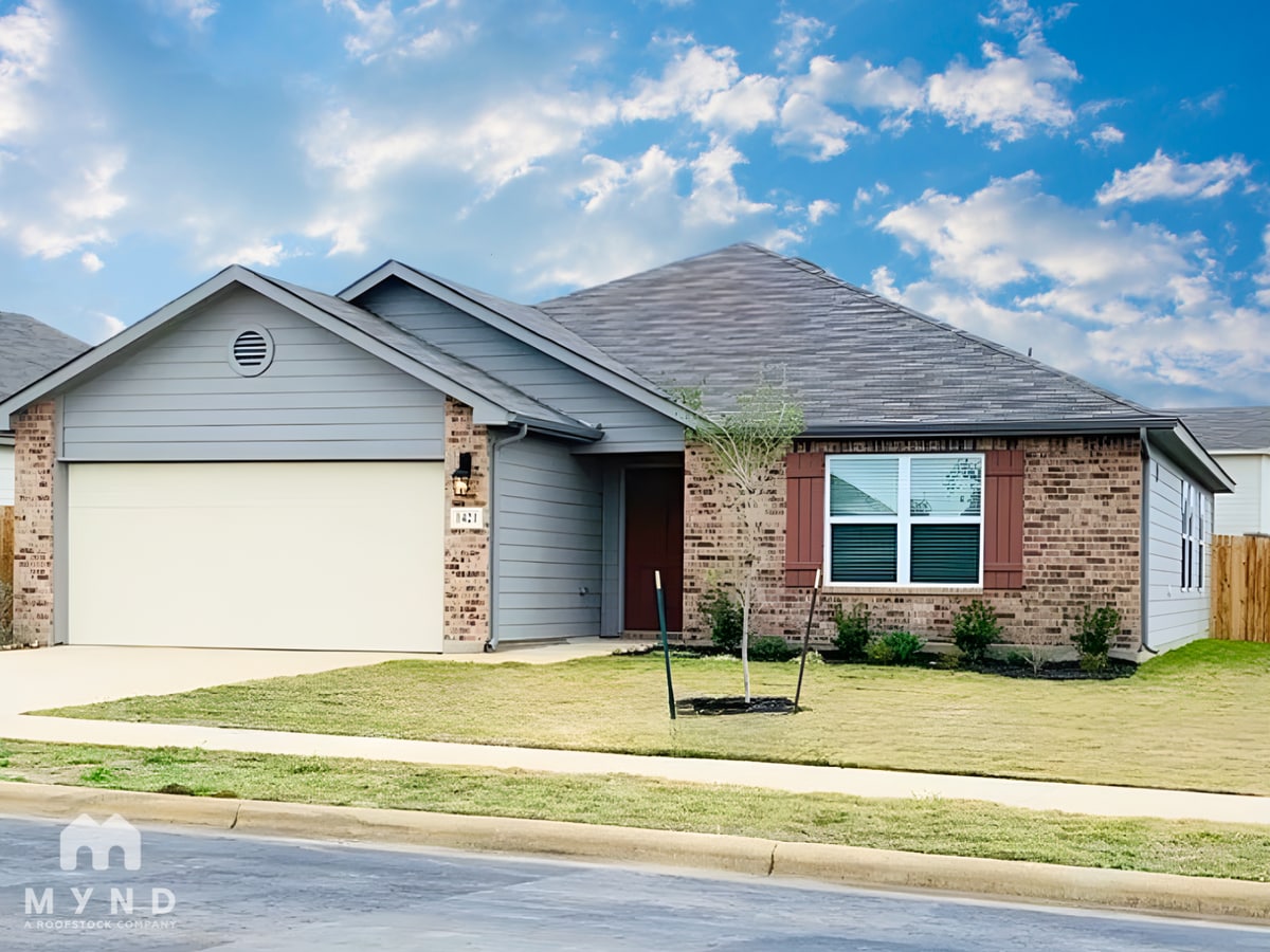 Photo - 1421 Elm Leaf Dr