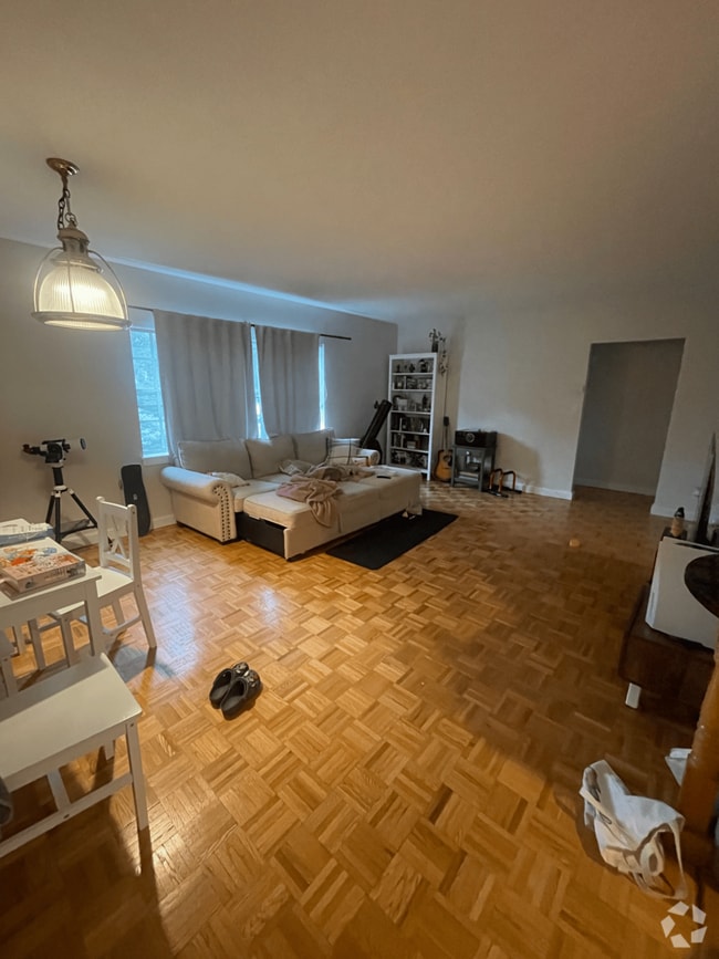 Building Photo - 51 Lake Shore Ct Unit 1 Rental