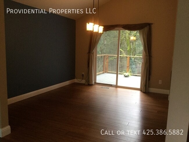 Photo - 17009 NE 28th Pl
