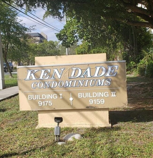 Building Photo - 9175 SW 77th Ave Unit 108