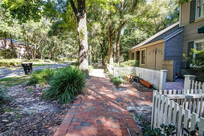 Photo - 5215 SW 92nd Ct