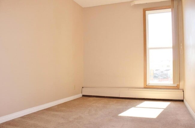 Photo - Lanky Court Apartments