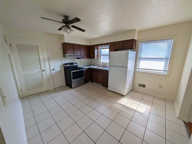 Photo - 3442 Heatherfield Dr