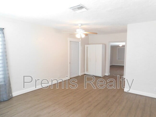 Photo - 5156 5th Ave S