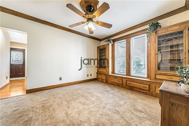 Photo - 1478 Winchester Ave Unit Lower