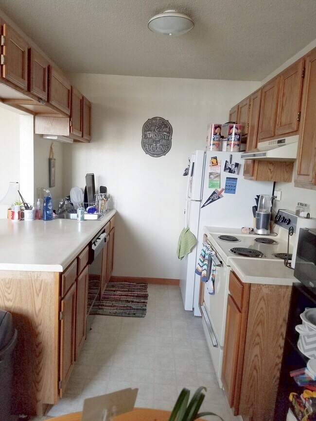 Photo - 701 W Scott St Unidad Apt 1