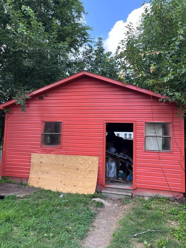Building Photo - 722 Jackson Ave Rental