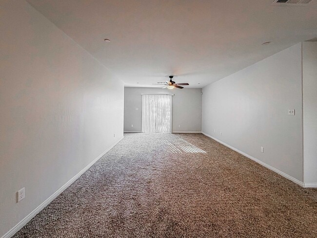 Photo - 1108 Honeybell Ct