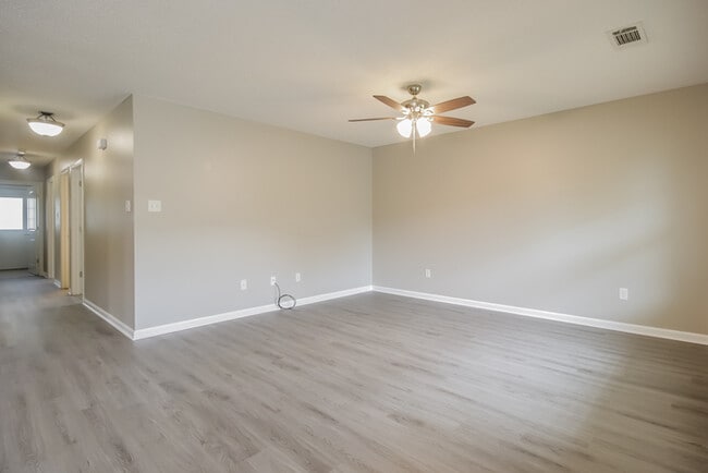 Photo - Beautiful Benton, AR 4-Bedroom Home