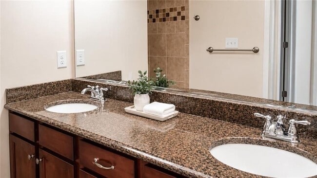 Photo - 391 Gold Cove Ln