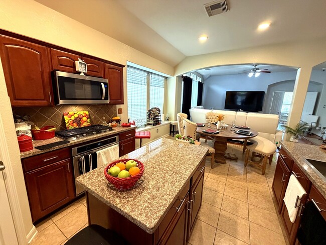 Photo - 5811 Deleon Trail Dr