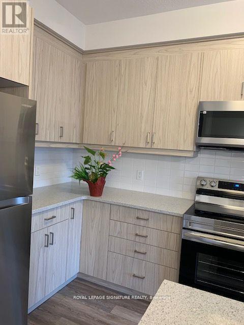 Photo - 143 Elgin St N