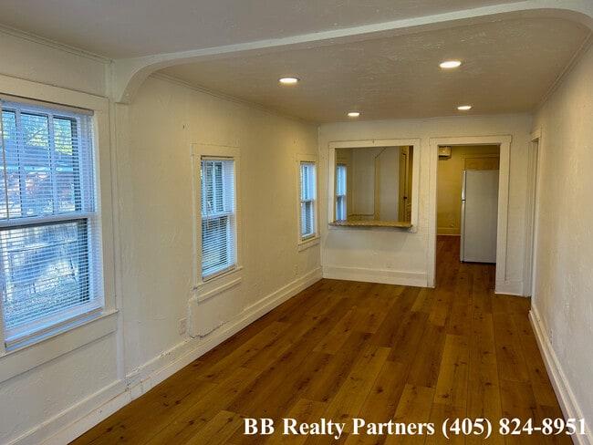 Photo - 315 S Pittsburg Ave