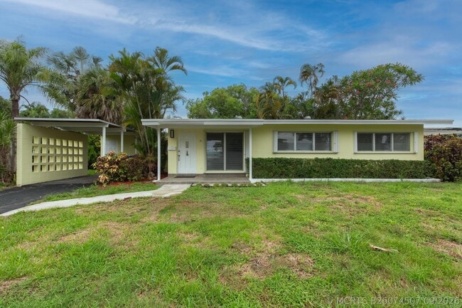 31 NE 28th Ct
