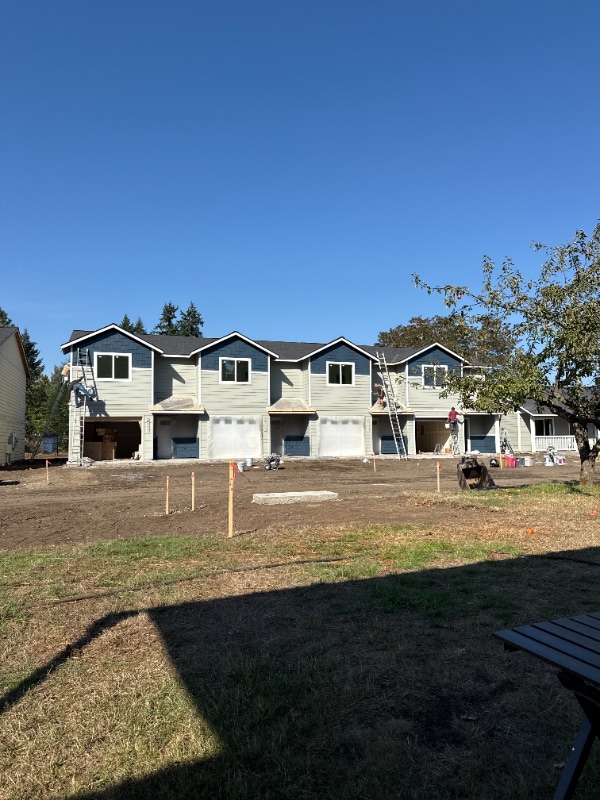 Photo - 2999 Harrison Ave