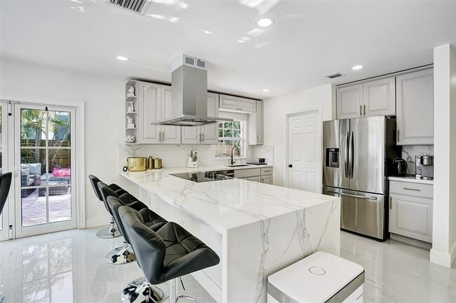 Photo - 1129 NE 2nd Ave