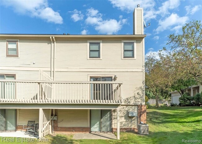 Photo - 5652 Drake Hollow Dr E Unidad 31